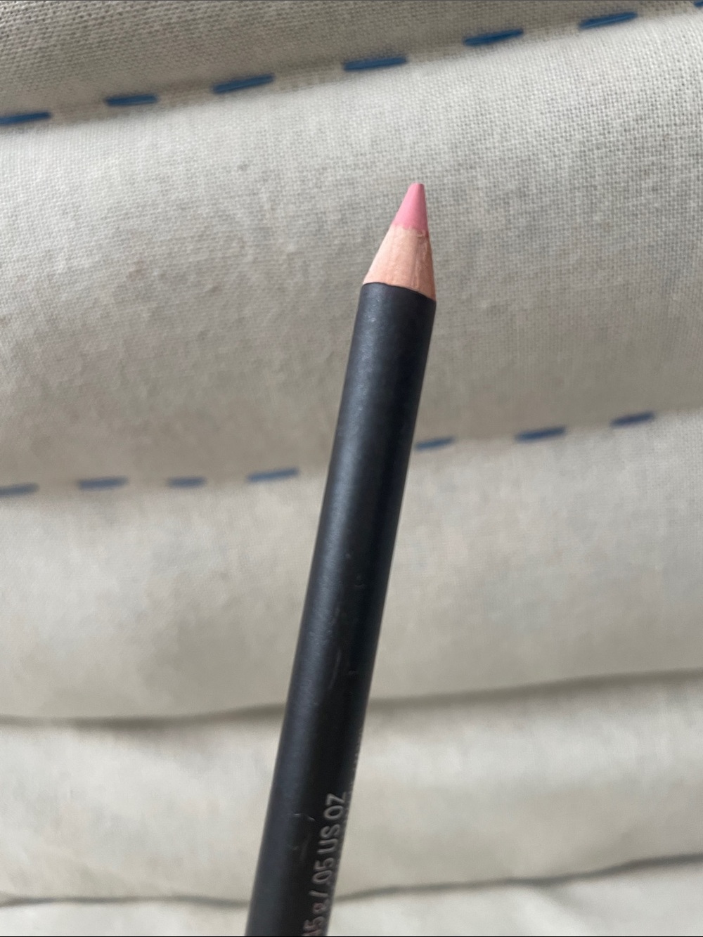 MAC Cosmetics Lip Pencil in In Synch a Soft Pink (Discontinued)